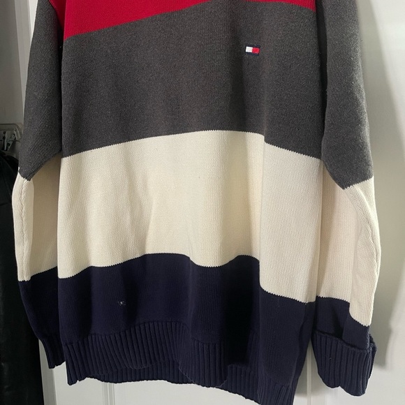 Tommy Hilfiger Y2K Men’s M Colorblock Vintage Sweater Red White Navy Oversized - Picture 6 of 9